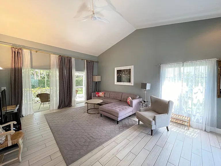 1130 Partridge Cir #102 — Photo 15