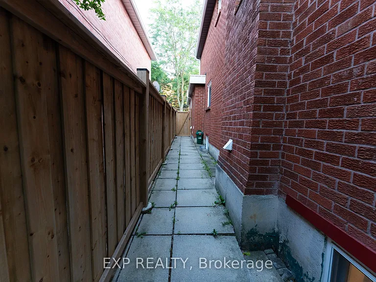 12 Pearl Gate Ct #BASEMENT — Photo 24