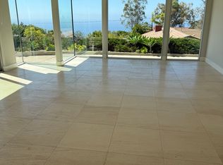2615 Temple Hills Dr, Laguna Beach, CA 92651