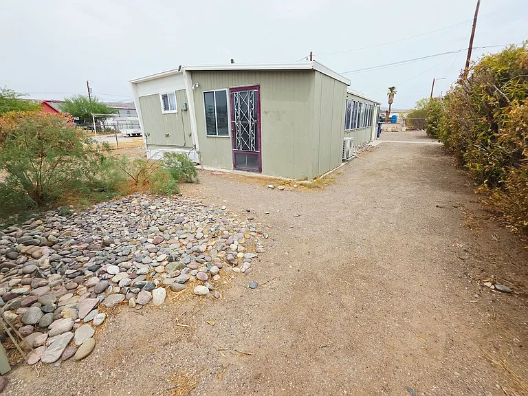1779 Artesia Dr — Photo 21