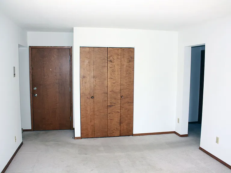 8817 35th St W — Photo 10