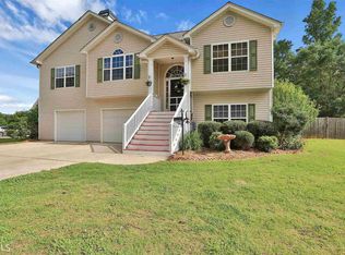 57 Farrington Ct, Newnan, GA 30263