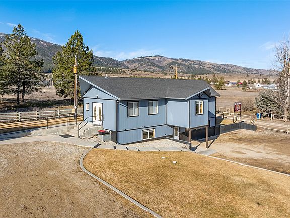 4th image of 6023 Sun Valley Rd