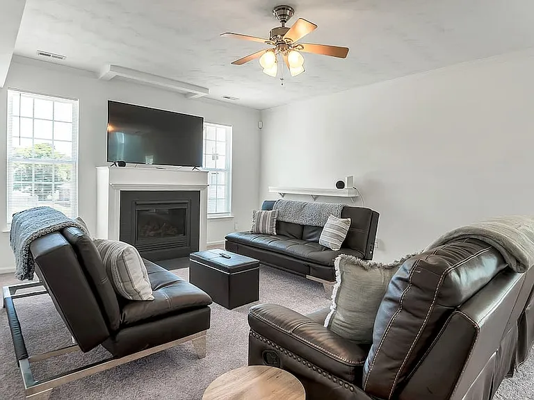 Plenty of seating to relax with the whole group!