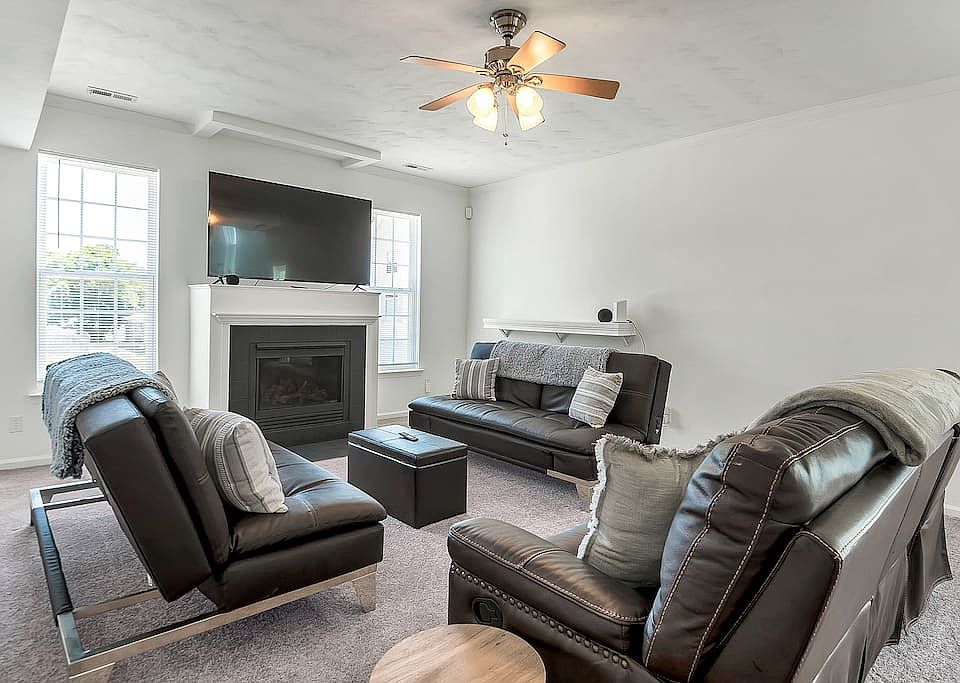Plenty of seating to relax with the whole group!