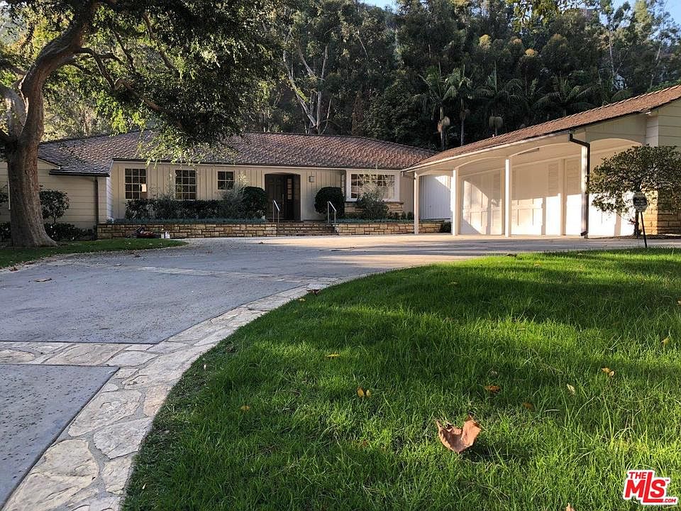 1st image of 1249 Coldwater Canyon Dr
