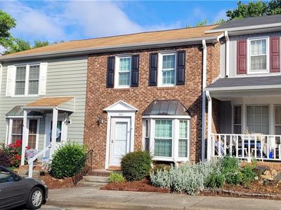 909 Shelby Dr APT B, Greensboro, NC, 27409