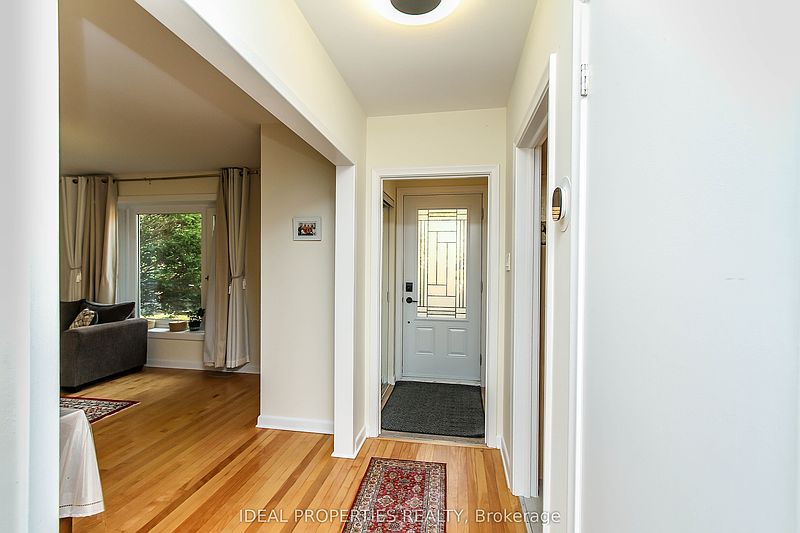 Ottawa House for rent - 3 Bedrooms — photo 5