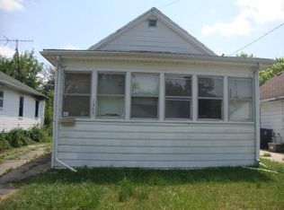 1305 Campbell St, Flint, MI 48507