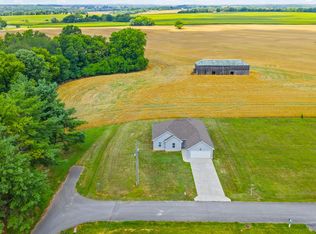 103 Red Bird Ave, Adairville, KY 42202