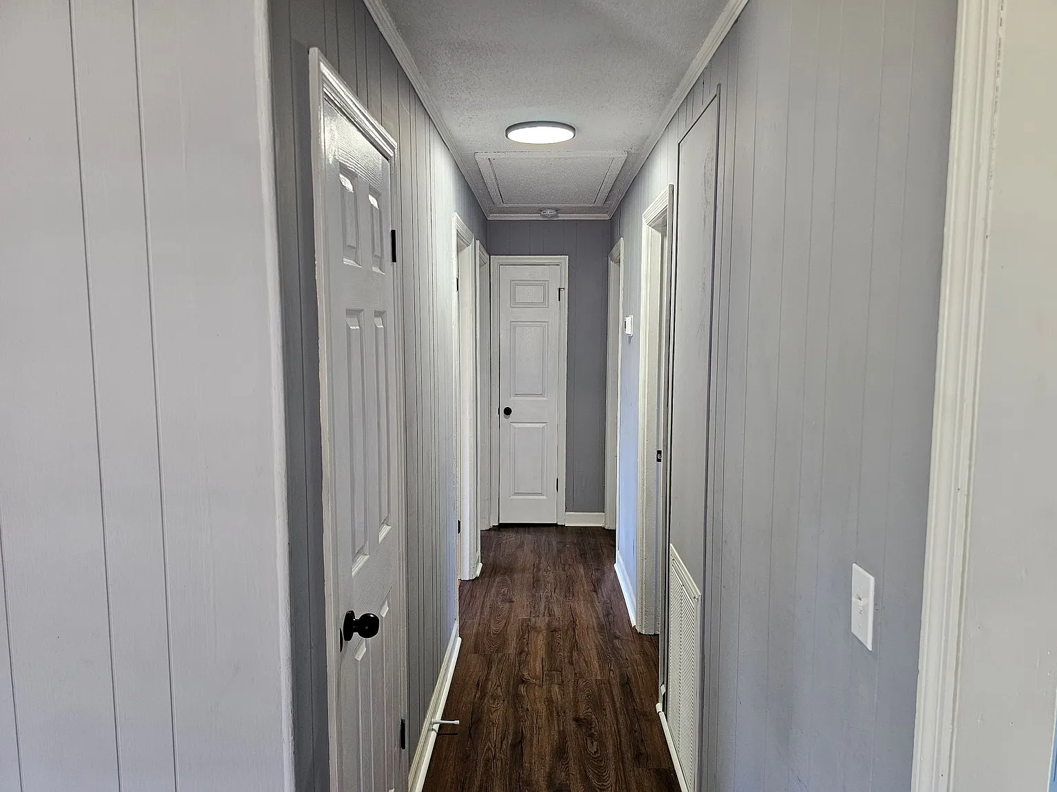 3 bed, 1035 sqft, $1,250 — Photo 3