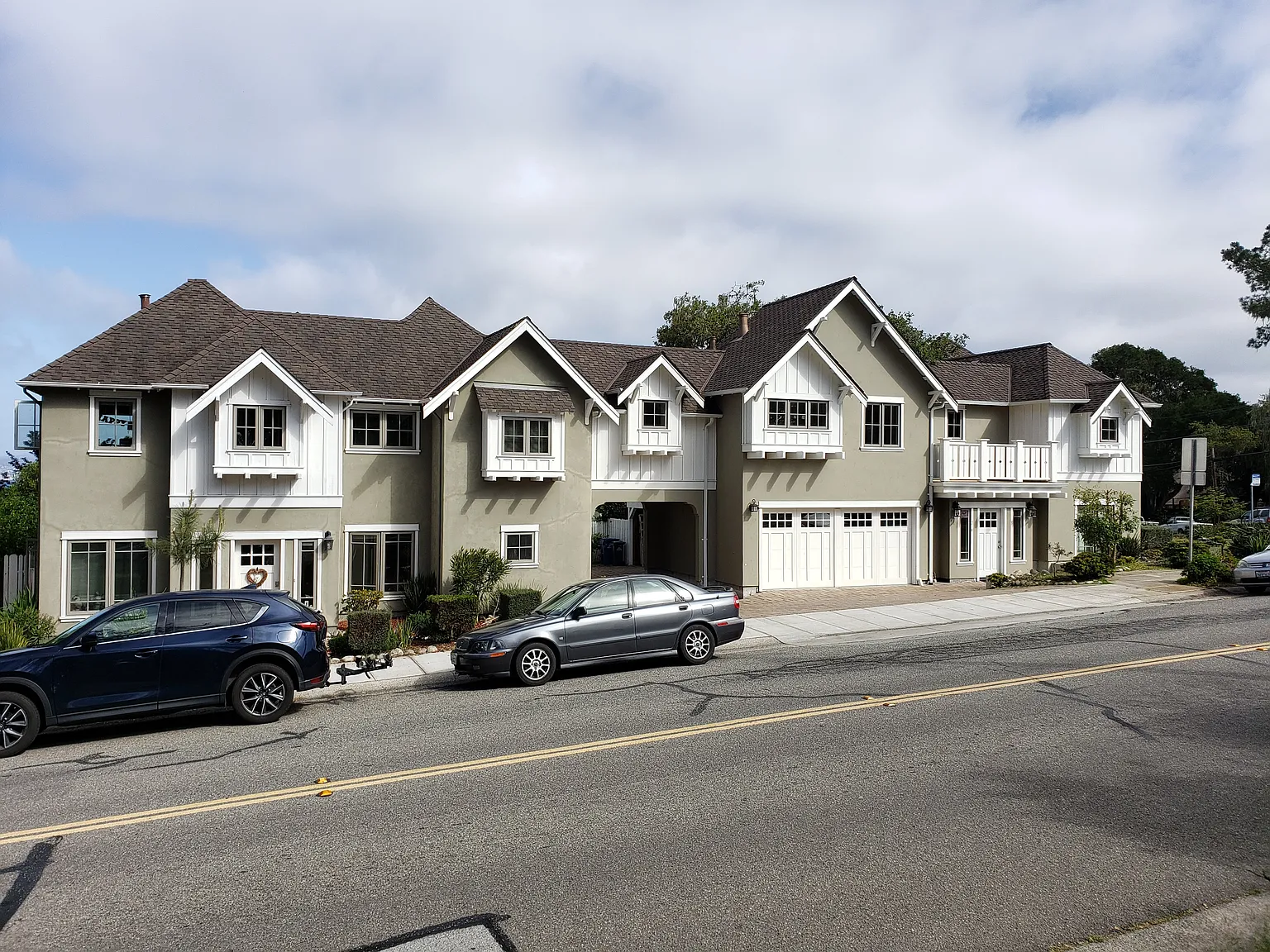 1 bed, 650 sqft, $2,450 — Photo 1