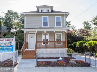 564 48th Pl NE, Washington, DC 20019