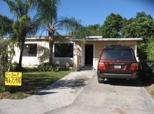 815 S D St, Lake Worth, FL 33460