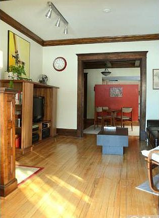 4th image of 2628 Harriet Avenue