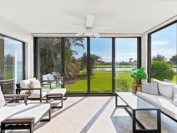 2nd image of 5250 Fox Hollow DR #512
