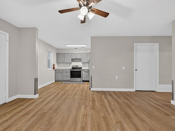 4th image of 2426 E 57th St