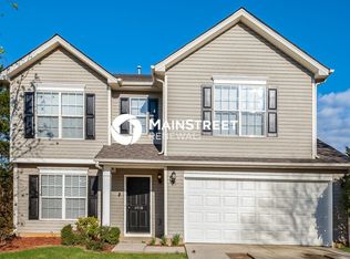 6918 Karnak Ct, Charlotte, NC 28216
