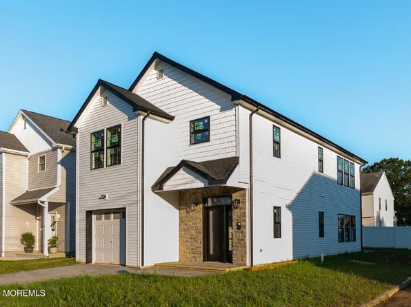 27 Brook Avenue, Keyport, NJ 07735