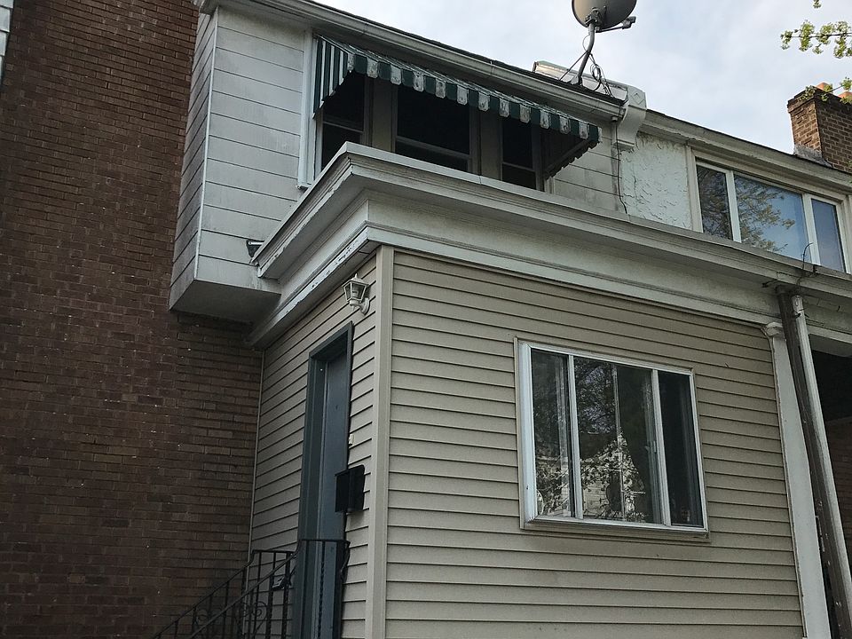 1st image of 52 E Montana St