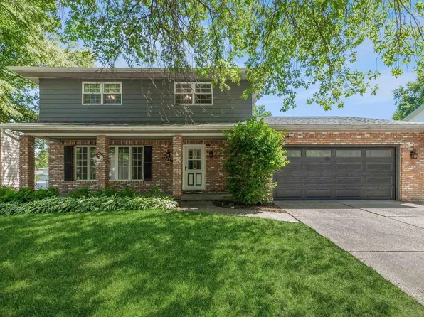 2631 E 29th Ct, Davenport, IA 52803