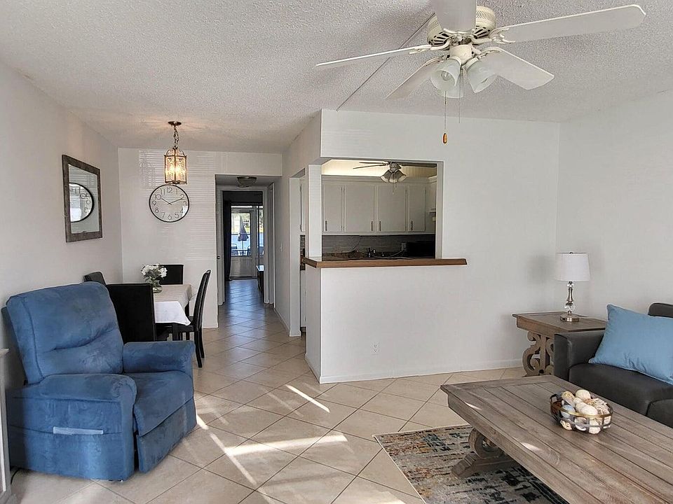1st image of 30 Berkshire B #B