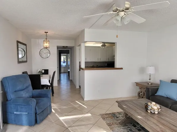 30 Berkshire B #B, West Palm Beach, FL 33417