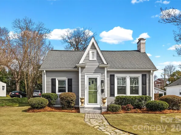 131 Academy St, Fort Mill, SC 29715