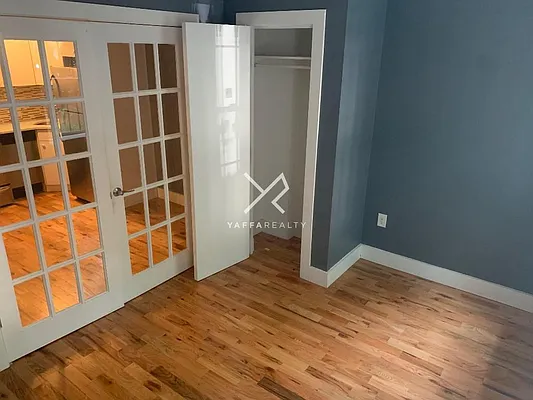 Rented by Yaffa Realty LLC | media 4