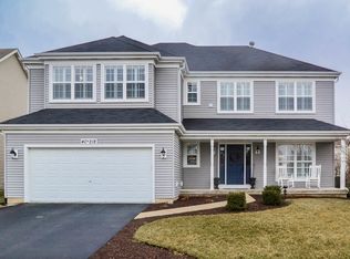 40W218 Eastwood Ct, Geneva, IL 60134