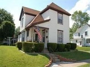 533 Vine St, Brookville, OH 45309