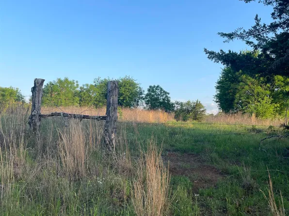 County Road 2222, Pittsburg, TX 75686