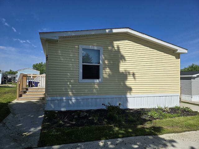 1st image of 15 N Roxbury Dr #140