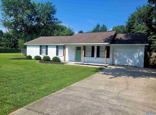 302 Skidmore Rd, Decatur, AL 35603