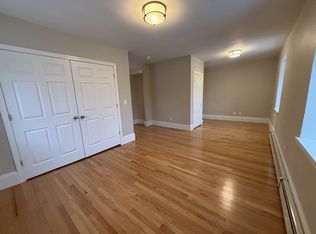 417 Auburn St #2LEFT, Auburndale, MA 02466