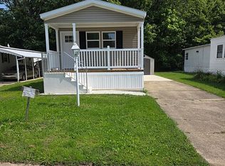 143 Cromwell Dr, Geneva, OH 44041