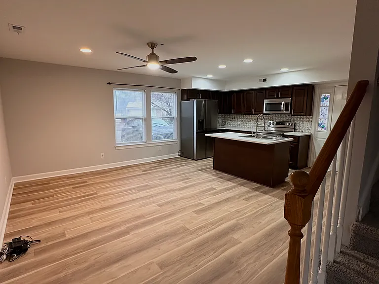 501 Thornloe Ln #A — Photo 9
