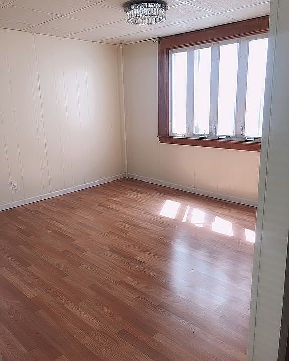 1st image of 5926 159th St #1