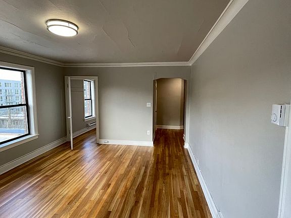 2nd image of 135 Harvard Ave E APT 404