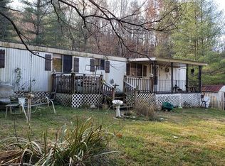 32334 Poor Valley Rd, Saltville, VA 24370