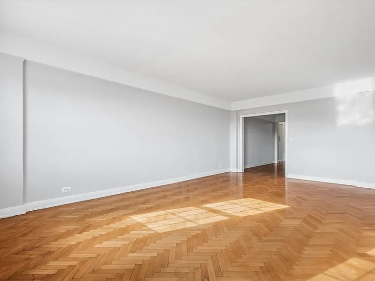 45 Popham Rd #5L — Photo 4
