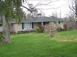 1680 Leon Baden Rd, Leon, WV 25123