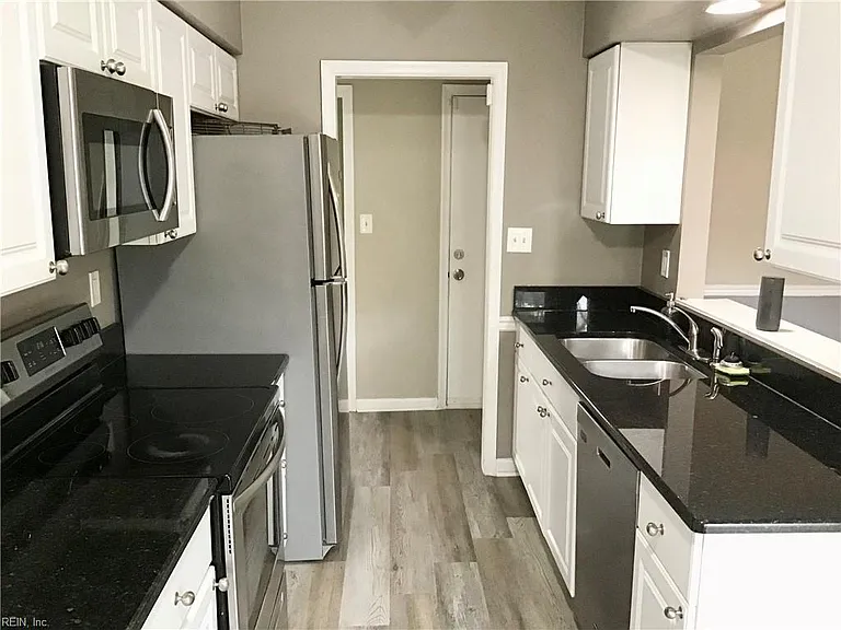 4220 Derby Wharf Dr — Photo 9