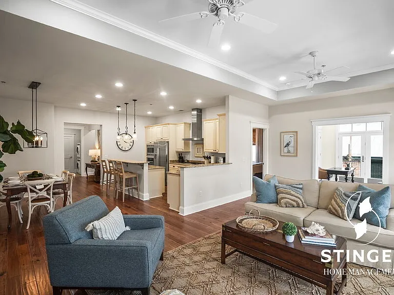 700 Bay St #207 — Photo 15