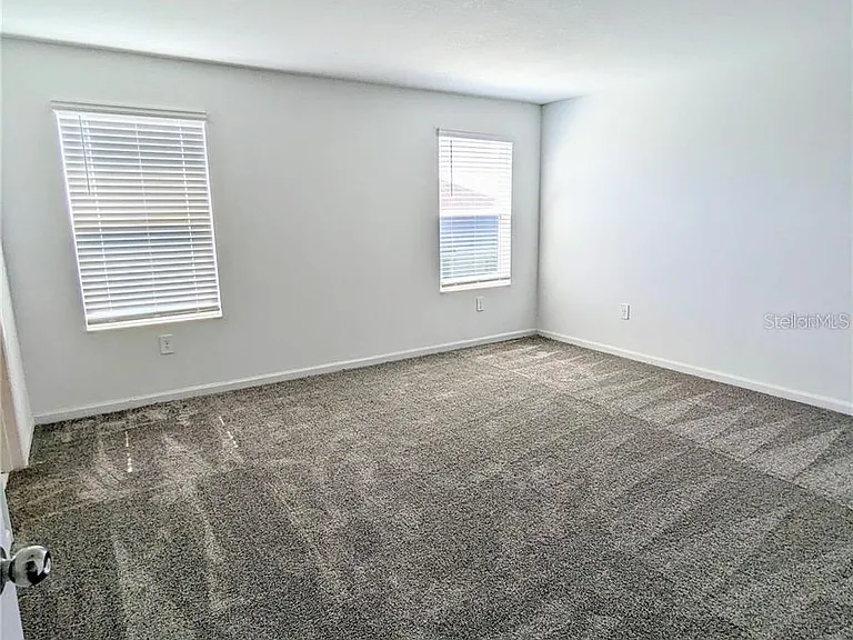 565 Reggie Rd — Photo 13