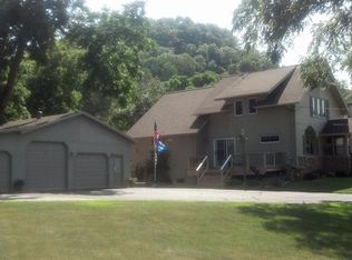 831 E 7th St, Red Wing, MN 55066