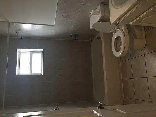 Rented by Judy Etman, LREB | media 7