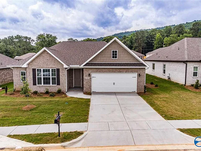 3029 Crystal Creek Dr — Photo 3