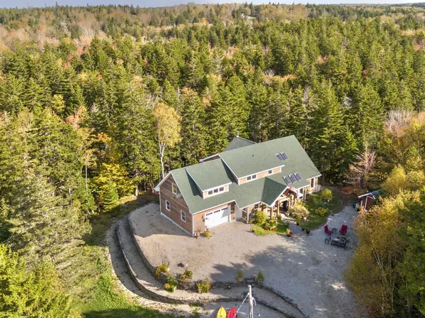 471 Marc Comeau Rd, Meteghan River, NS B0W 2L0