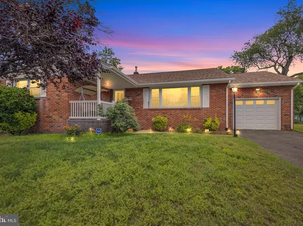 677 Ella Ave, Burlington, NJ 08016